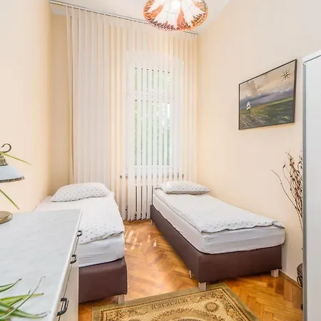 Pod Roza Wiatrow Apartment Kolobrzeg Exterior photo