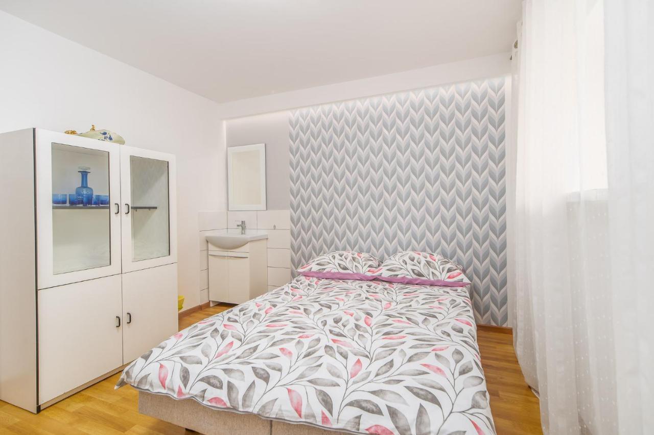 Pod Roza Wiatrow Apartment *