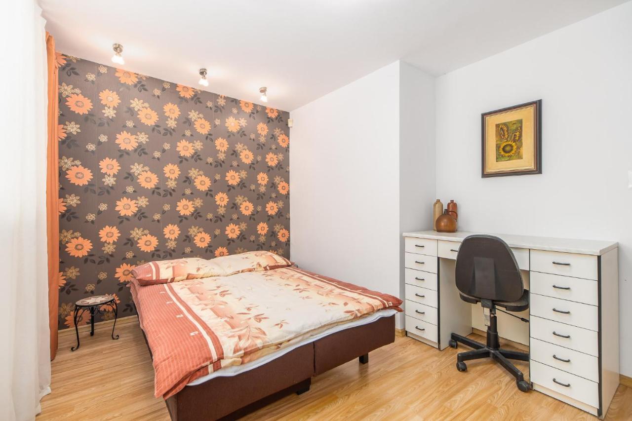 Apartment Pod Roza Wiatrow Kolobrzeg